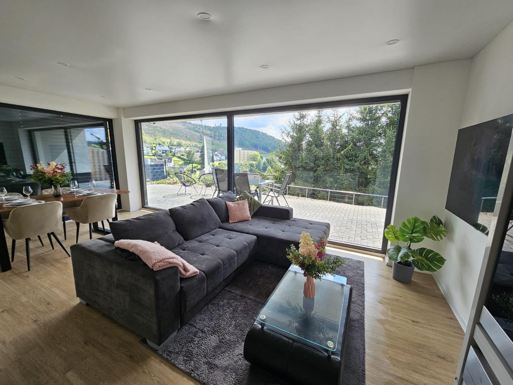Stilvolle Wohnung Mit Blick Und Selbst-Check-In باد برلبورغ المظهر الخارجي الصورة